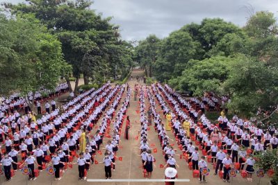 Giới thiệu truyền thống nhà trường
